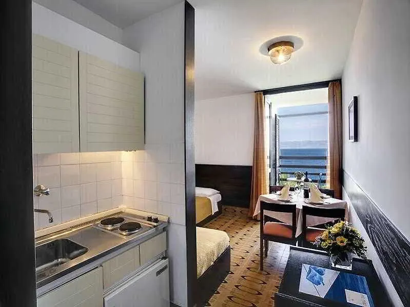 Apartments Lanterna Rabac
